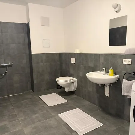 Ferien- Und Monteurswohnungen In Bei Leipzig Naehe A14 Lejlighed