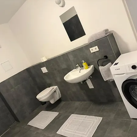 Ferien- Und Monteurswohnungen In Bei Leipzig Naehe A14 Lejlighed